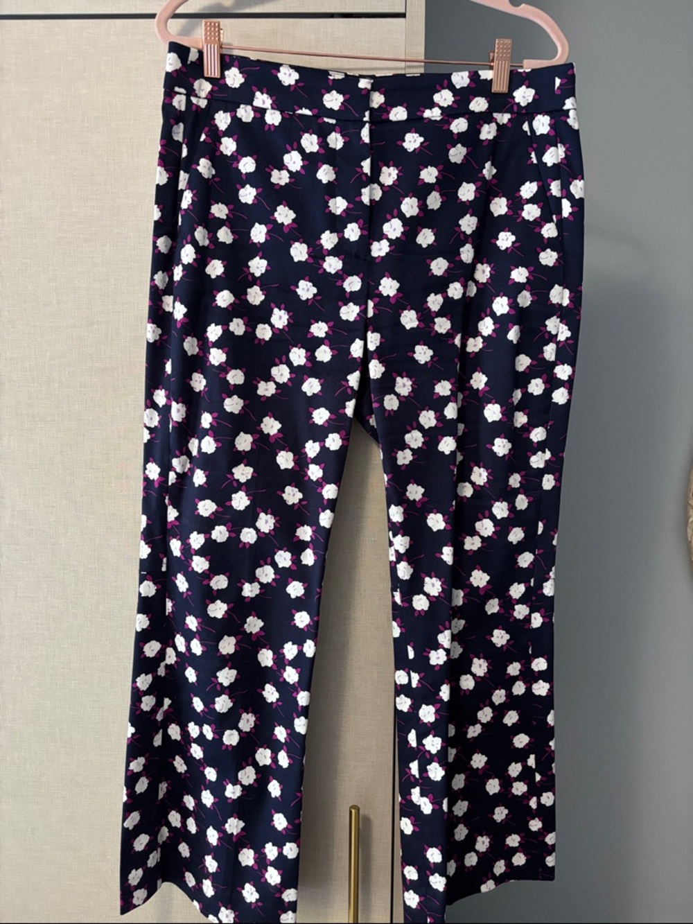 JCrew size 8 Hayden kick out pants